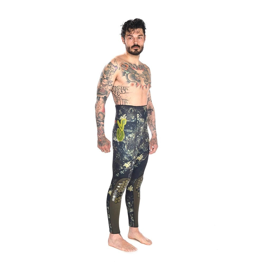 C4 EXTREME CAMO WETSUIT 5mm and 3.5mm